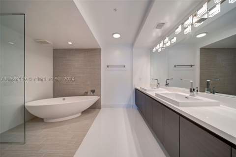 300 Sunny Isles Blvd 2103, Sunny Isles Beach FL - photo 21 of 41