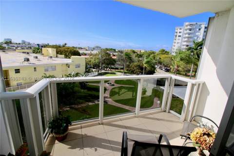 900 Bay Dr 319, Miami Beach FL - photo 12 of 34
