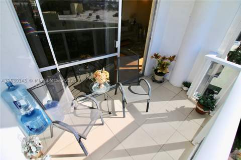 900 Bay Dr 319, Miami Beach FL - photo 13 of 34