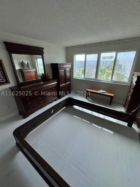 14840 Naranja Lakes Blvd C4D, Homestead FL - photo 8 of 17