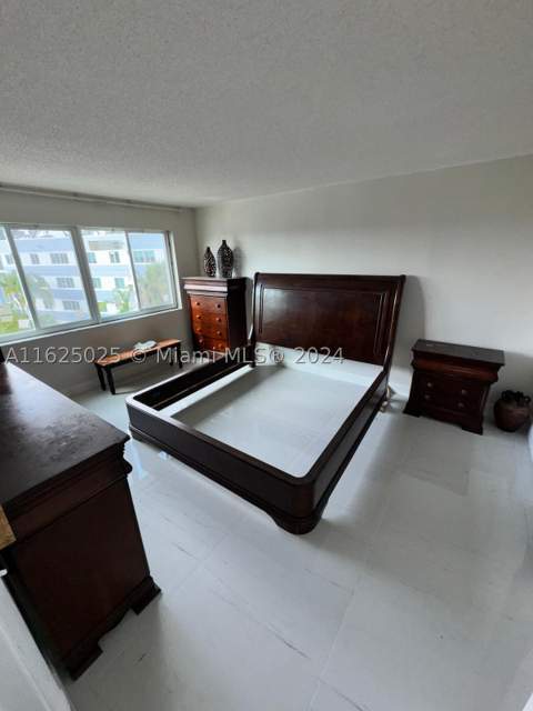 14840 Naranja Lakes Blvd C4D, Homestead FL - photo 9 of 17