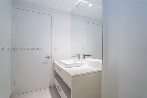 55 SW 9th St 2108, Miami FL - photo 16 of 33
