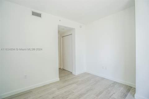 55 SW 9th St 2108, Miami FL - photo 18 of 33