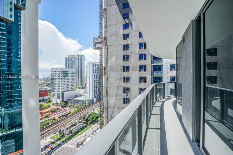 2 bedroom Condominium at 55 SW 9th St 2108, Brickell Heights, Miami — photo 4