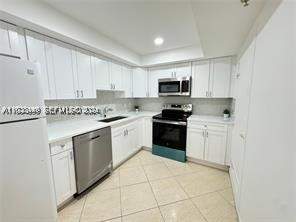 400 Kings Point Dr 320, Sunny Isles Beach FL - photo 24 of 41
