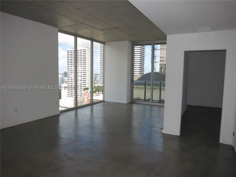 2 bedroom Condominium at 151 SE 1 St 1902, Centro Condo, Miami — photo 2