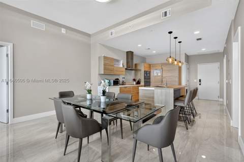 16385 Biscayne Blvd Ph7, North Miami Beach FL - photo 16 of 57
