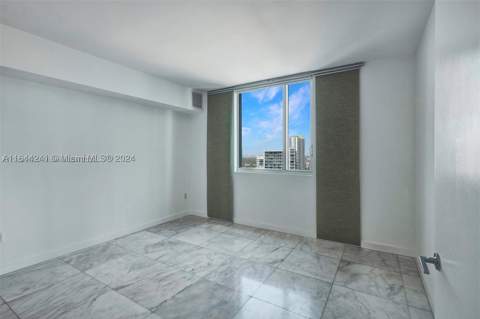 55 SE 6th St 3401, Miami FL - photo 17 of 19