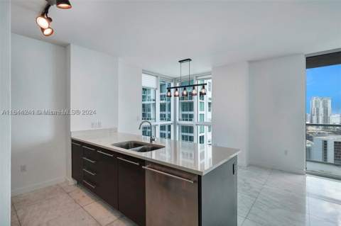 55 SE 6th St 3401, Miami FL - photo 7 of 19