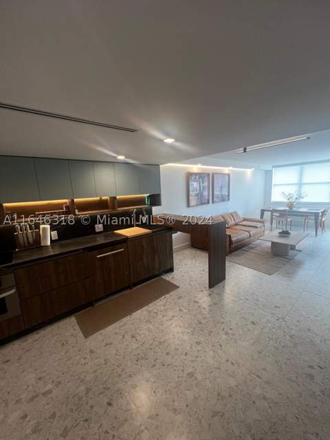 2555 Collins Ave 306, Miami Beach FL - photo 13 of 14