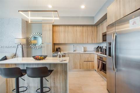 3900 Biscayne Blvd N-917, Miami FL - photo 6 of 34
