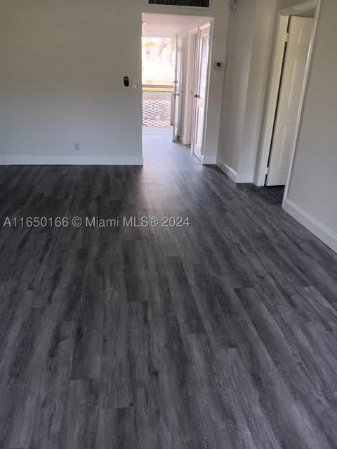 3475 N Country Club Dr 204, Aventura FL - photo 9 of 13