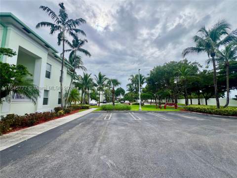 5300 NW 87th Ave 1308, Doral FL - photo 19 of 37