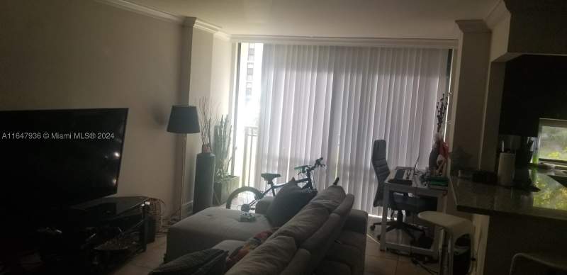 1 bedroom Condominium at 17021 N Bay Rd 127, Plaza Of Americas Condo P, Sunny Isles Beach — photo 5