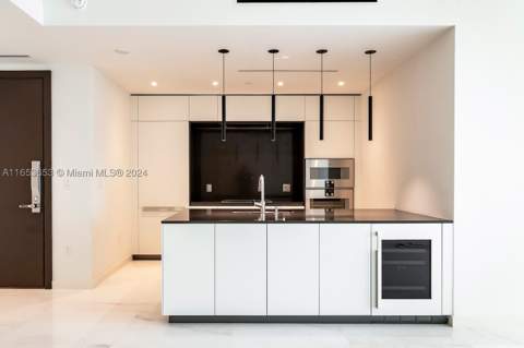 300 Biscayne Blvd Way 902, Miami FL - photo 11 of 31
