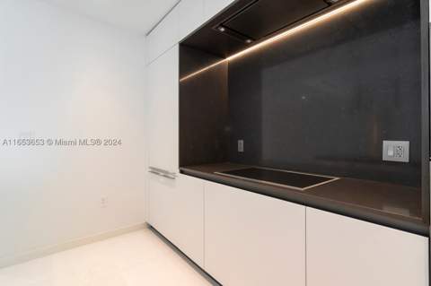 300 Biscayne Blvd Way 902, Miami FL - photo 14 of 31