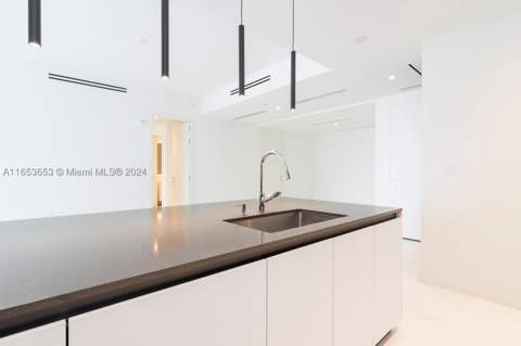 300 Biscayne Blvd Way 902, Miami FL - photo 17 of 31