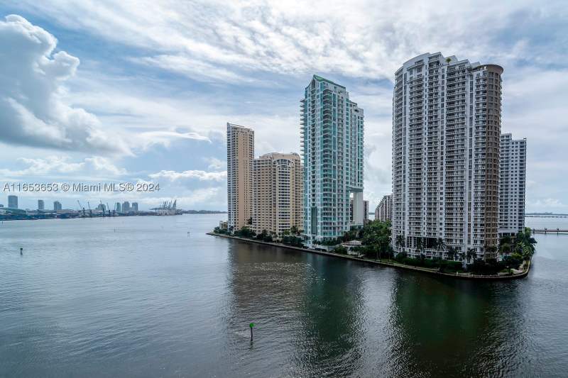 2 bedroom Condominium at 300 Biscayne Blvd Way 902, Aston Martin Residences, Miami — photo 4