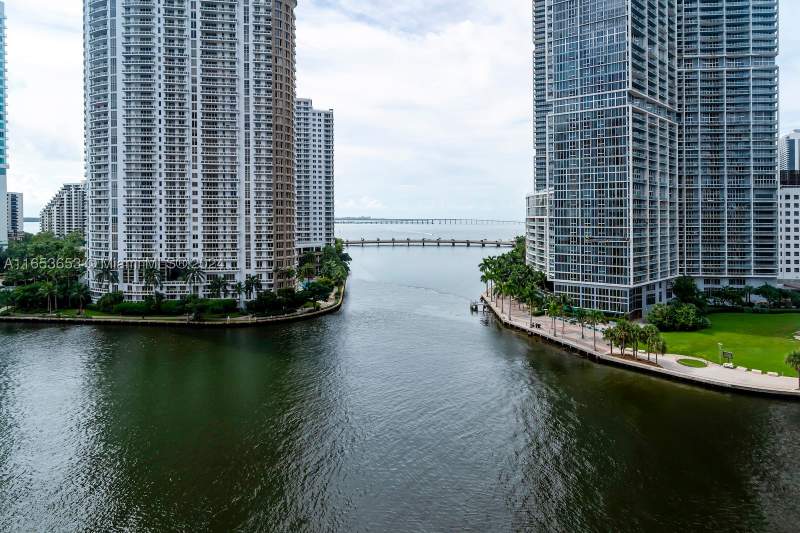 2 bedroom Condominium at 300 Biscayne Blvd Way 902, Aston Martin Residences, Miami — photo 5
