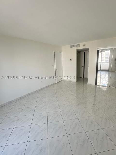 5555 Collins Ave 8Z, Miami Beach FL - photo 16 of 27