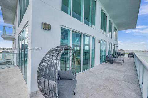 7939 East Dr 15, North Bay Village FL - photo 17 of 31