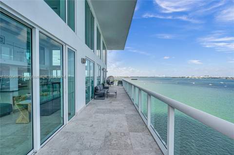 7939 East Dr 15, North Bay Village FL - photo 18 of 31