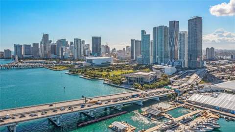 1040 Biscayne Blvd 2607, Miami FL - photo 8 of 12