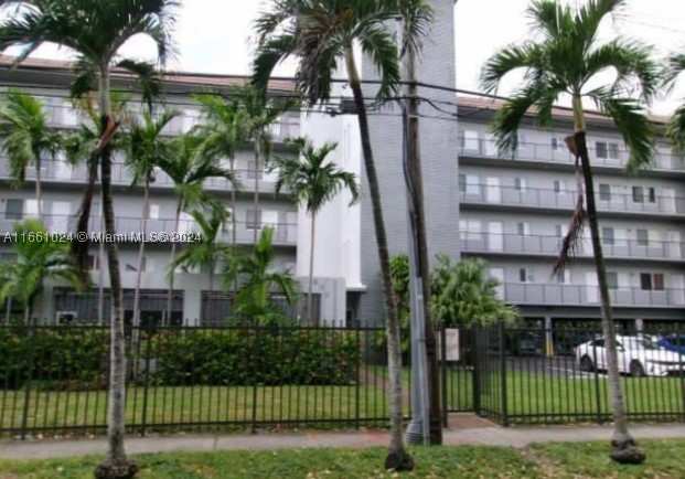 1 bedroom Condominium at 900 SW 84th Ave 207A, Marbella Apts Condo, Miami — photo 1