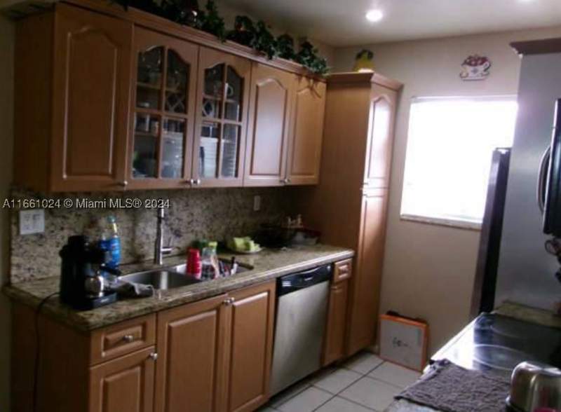 1 bedroom Condominium at 900 SW 84th Ave 207A, Marbella Apts Condo, Miami — photo 3