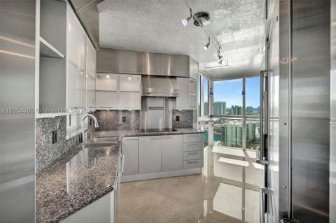 3370 Hidden Bay Dr 2708, Aventura FL - photo 20 of 59