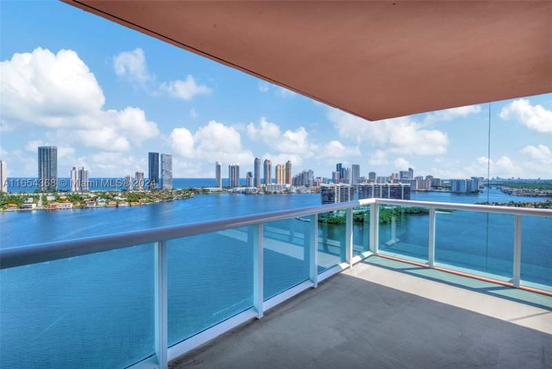 3 bedroom Condominium at 3370 Hidden Bay Dr 2708, 100 Hidden Bay Condo, Aventura — photo 3