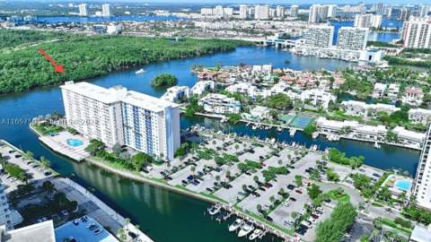 400 Kings Point Dr 328, Sunny Isles Beach FL - photo 6 of 25
