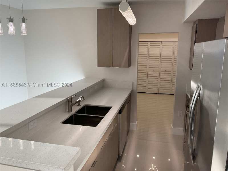 2 bedroom Condominium at 10185 Collins Ave 406, The Plaza Of Bal Harbour, Bal Harbour — photo 1