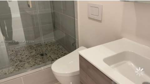 10185 Collins Ave 406, Bal Harbour FL - photo 10 of 36