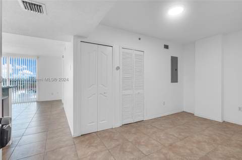 218 NW 12th Ave 702, Miami FL - photo 9 of 26