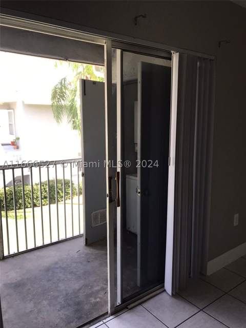 459 NE 210th Cir Ter 201-17, Miami FL - photo 24 of 33