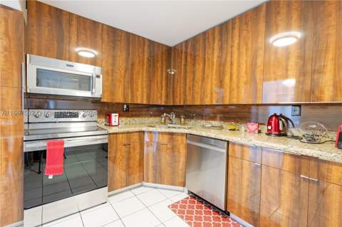 2750 NE 183rd St 1910, Aventura FL - photo 16 of 43