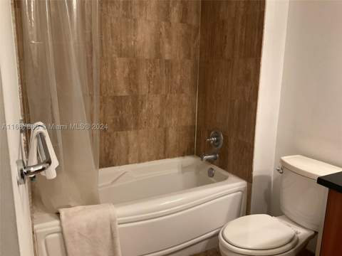 300 S Biscayne Blvd T-1703, Miami FL - photo 10 of 16