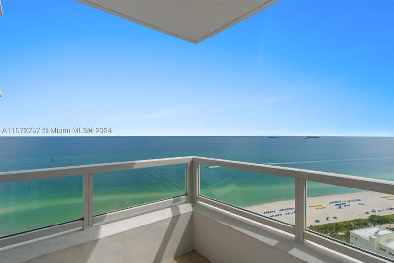2 bedroom Condominium at 4401 Collins Ave 3202/3204, Fontainebleau II Tresor, Miami Beach — photo 2