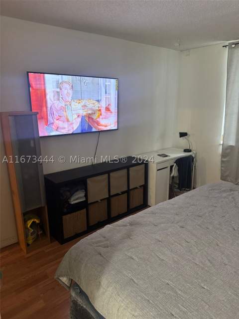 4580 NW 107th Ave 104-13, Doral FL - photo 8 of 12