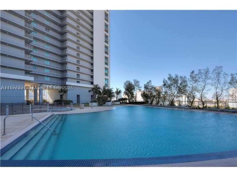 1 bedroom Condominium at 888 Biscayne Blvd 1811, Marinablue Condo, Miami — photo 1