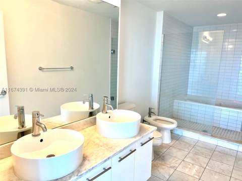 888 Biscayne Blvd 1811, Miami FL - photo 10 of 22
