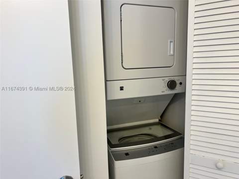 888 Biscayne Blvd 1811, Miami FL - photo 15 of 22