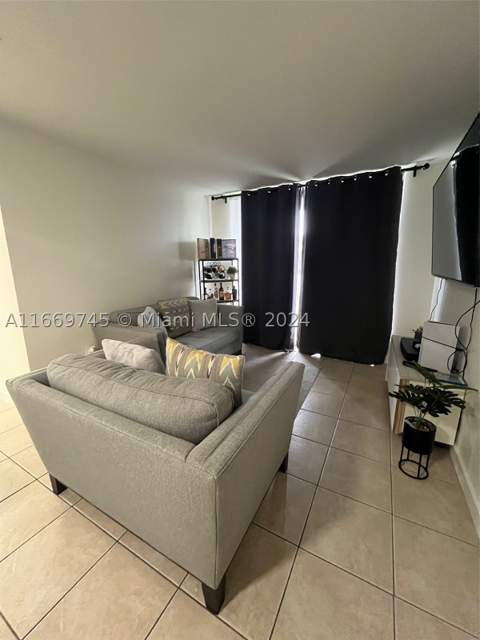 8075 NW 7th St 109, Miami FL - photo 6 of 14