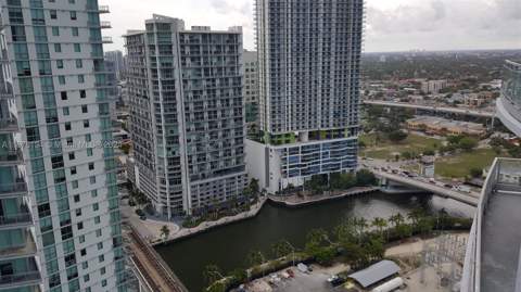 90 SW 3 St 3210, Miami FL - photo 12 of 24