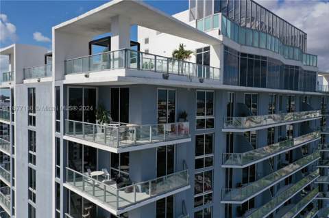 1010 SW 2nd Ave Ph03, Miami FL - photo 20 of 27