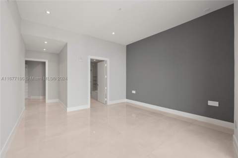 1010 SW 2nd Ave Ph03, Miami FL - photo 9 of 27