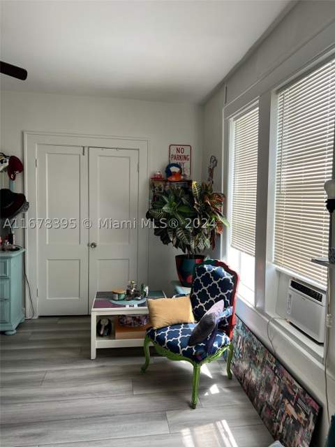 642 Michigan Ave 29, Miami Beach FL - photo 11 of 12