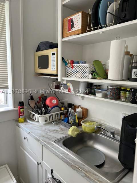 642 Michigan Ave 29, Miami Beach FL - photo 12 of 12