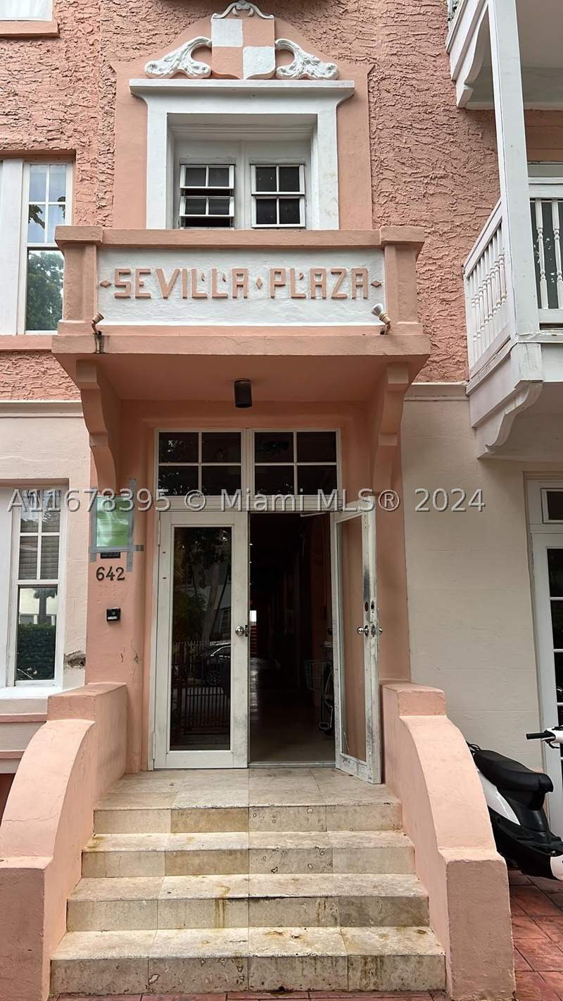 0 bedroom Condominium at 642 Michigan Ave 29, Sevilla Condo, Miami Beach — photo 4
